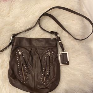 EUC B Makowsky brown leather Crossbody bag.
